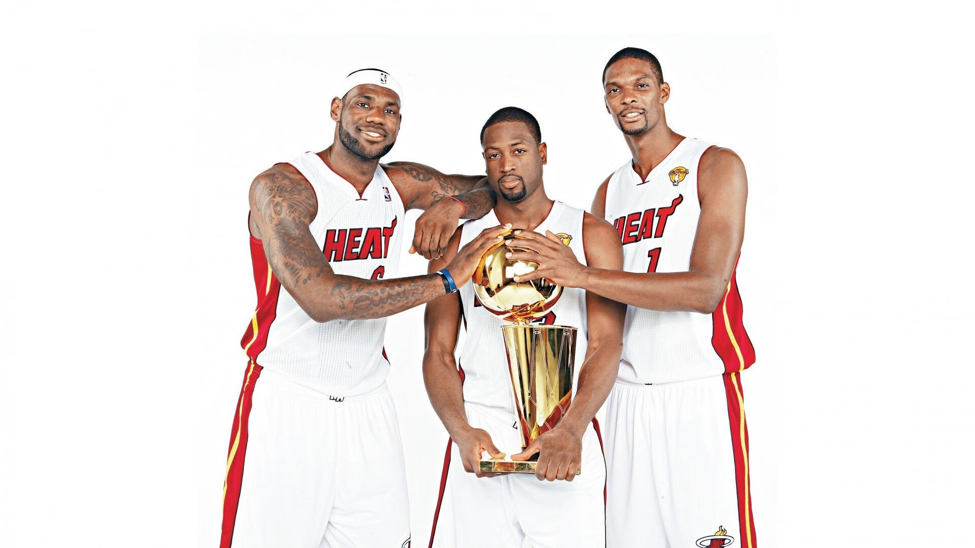 “足球文化周在全国多地同步开启，推广足球精神”，足球文化节标语